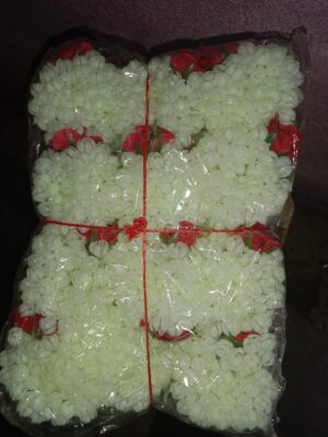 1 fool gajra 15 kali