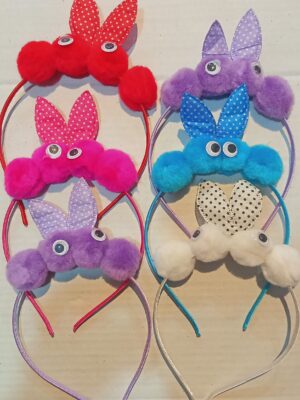 Aakh Hair Band