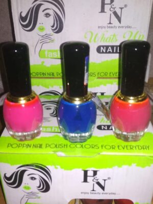 WhatsApp Nail polish